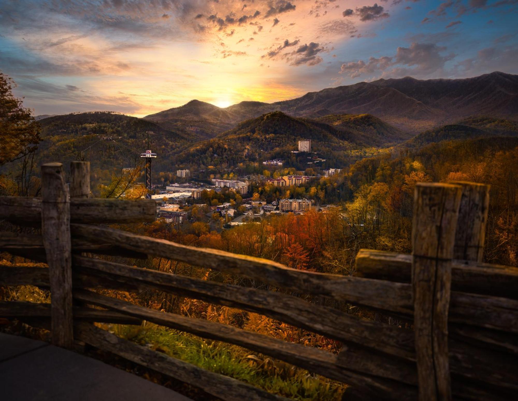 Breathtaking View, Hot Tub, 1089 Of Free Attraction Tickets For Each Paid Day, Dollywood And More! Sevierville Kültér fotó